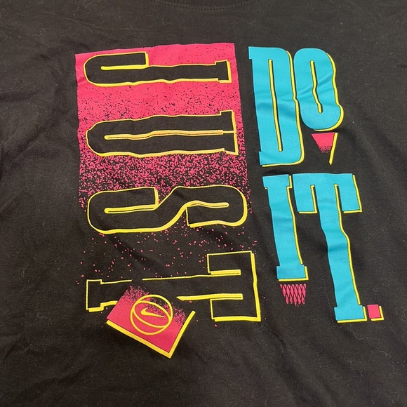 Nike Dri-Fit Black Just Do It T-Shirt- size large - Picture 4 of 4